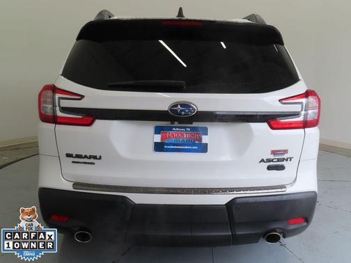 Crystal White Pearl 2025 Subaru Ascent Onyx Edition 7-Passenger