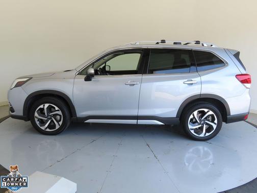 Ice Silver Metallic 2023 Subaru Forester Touring
