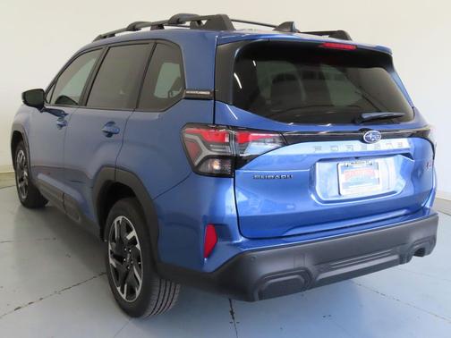 Daybreak Blue Pearl 2026 Subaru Forester Limited