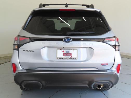 Ice Silver Metallic 2025 Subaru Forester Limited