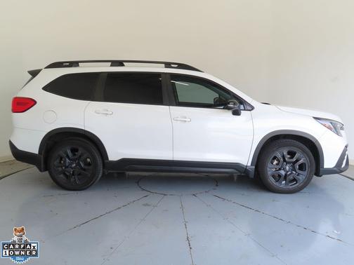 Crystal White Pearl 2023 Subaru Ascent Onyx Edition 7-Passenger