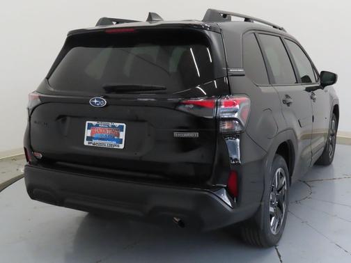 Crystal Black Silica 2026 Subaru Forester Hybrid Premium