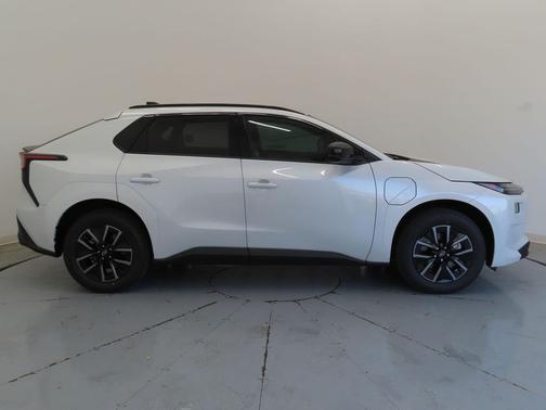 2026 Subaru Solterra Premium