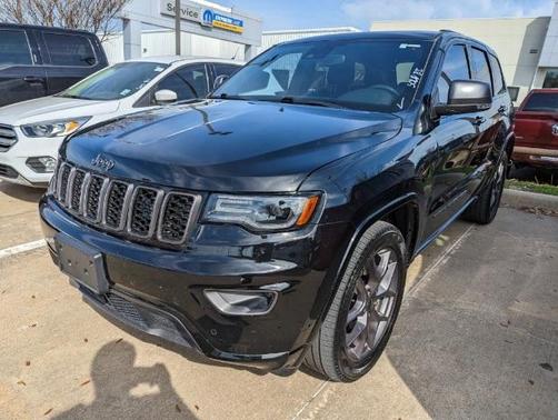 Photo 5 of 10 of 2021 Jeep Grand Cherokee Limited