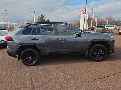 2019 Toyota RAV4 Hybrid SE