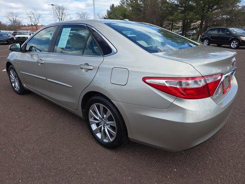 2017 Toyota Camry XLE