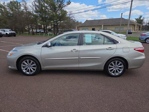 2017 Toyota Camry XLE