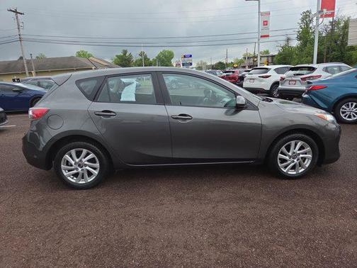 2013 Mazda Mazda3 i Touring