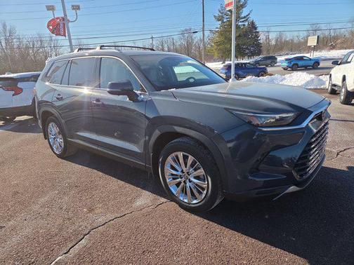 2024 Toyota Grand Highlander Platinum