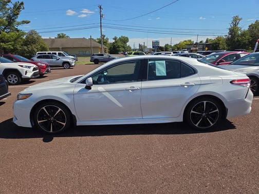 2020 Toyota Camry XSE
