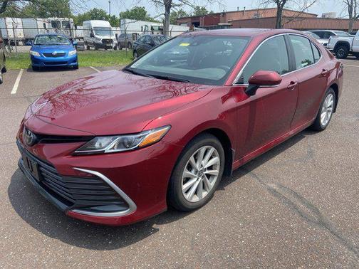 2022 Toyota Camry LE