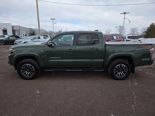 2022 Toyota Tacoma TRD Sport