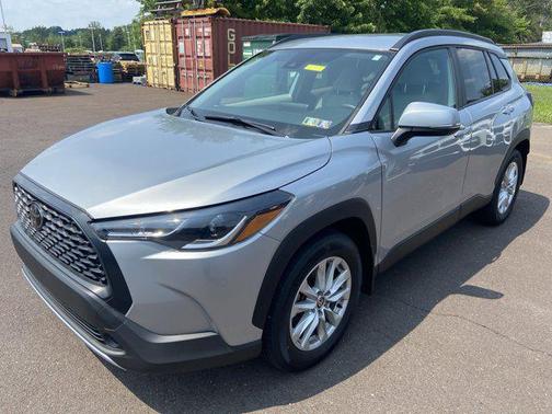 2022 Toyota Corolla Cross LE