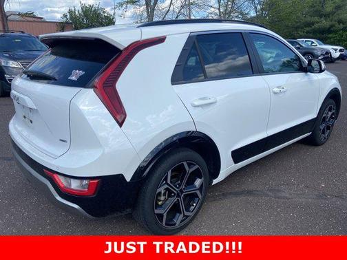 2023 Kia Niro Touring