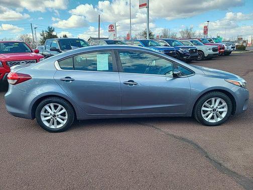 2017 Kia Forte S