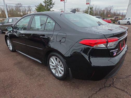 Midnight Black Metallic 2025 Toyota Corolla LE