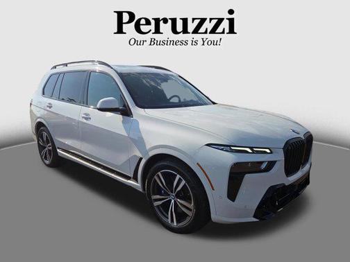 Alpine White 2025 BMW X7 xDrive40i