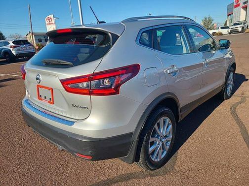 2021 Nissan Rogue Sport SV