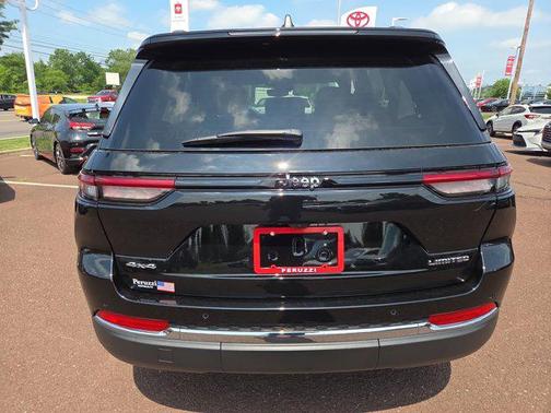 2022 Jeep Grand Cherokee Limited X