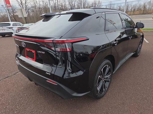 2024 Toyota bZ4X Limited