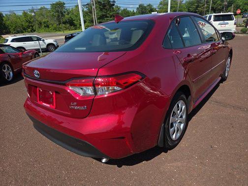 2024 Toyota Corolla Hybrid LE