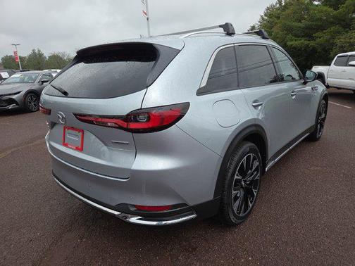 2024 Mazda CX-90 PHEV Premium Plus