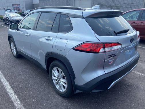 2022 Toyota Corolla Cross LE