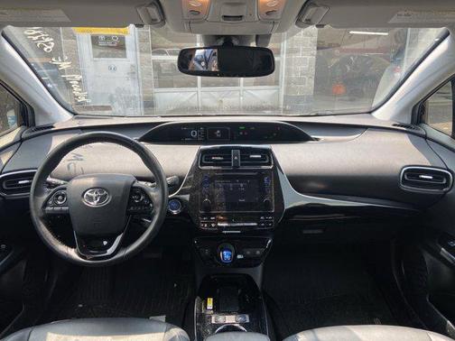 2019 Toyota Prius XLE