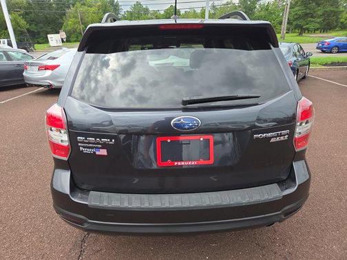 2014 Subaru Forester 2.5i Touring
