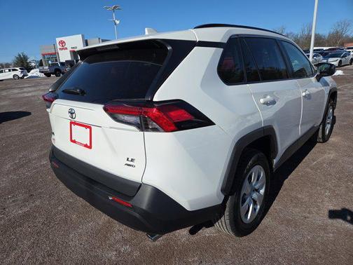 2019 Toyota RAV4 LE