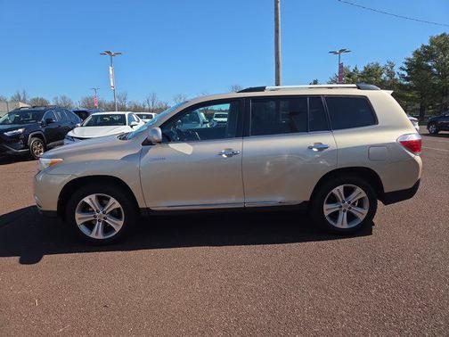 Sandy Beach Metallic 2013 Toyota Highlander Limited