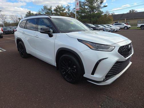 2023 Toyota Highlander XSE