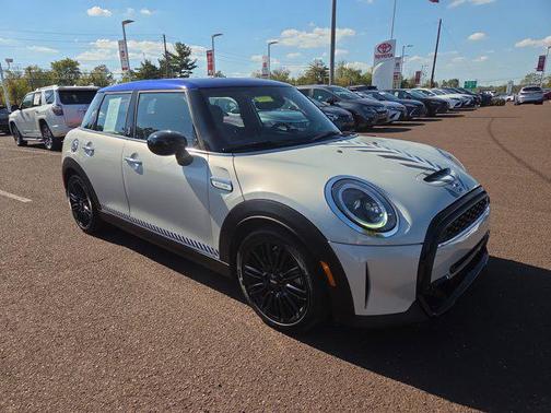 2022 MINI Hardtop Cooper S