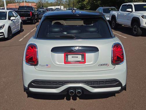 2022 MINI Hardtop Cooper S