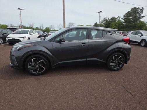 2022 Toyota C-HR Limited