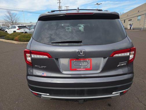 2020 Honda Pilot Touring 8-Passenger