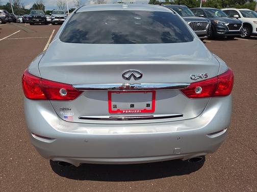 Liquid Platinum 2015 INFINITI Q50 Sport