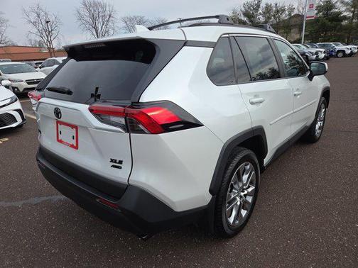 2023 Toyota RAV4 XLE Premium
