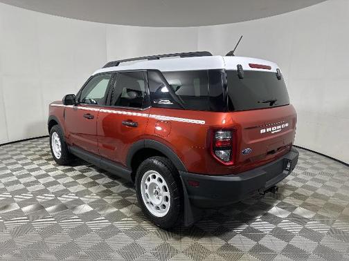 HOT PEPPER RED TC 2023 Ford Bronco Sport HERITAGE