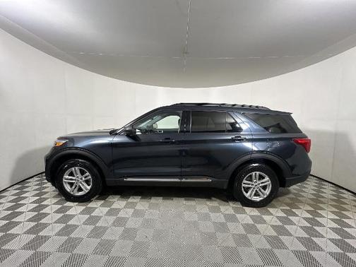 STONE BLUE METALLIC 2022 Ford Explorer XLT