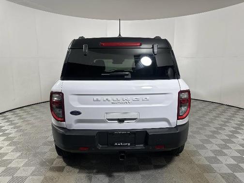 OXFORD WHITE 2021 Ford Bronco Sport OUTER BANKS