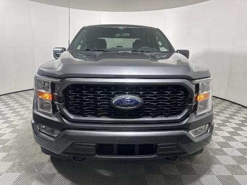 CARBONIZED GRAY METALLIC 2022 Ford F-150