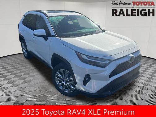 2025 Toyota RAV4 XLE Premium