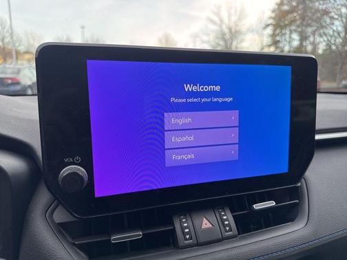 2023 Toyota RAV4 Hybrid SE