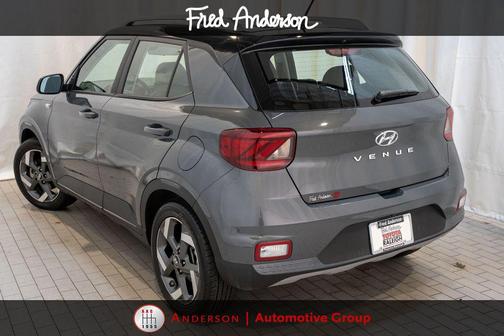2024 Hyundai VENUE Limited