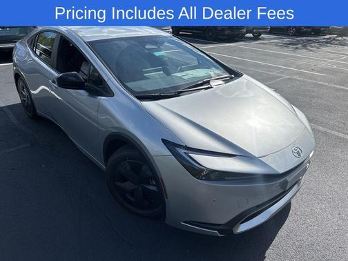 Cutting Edge 2026 Toyota Prius Plug-In Hybrid SE
