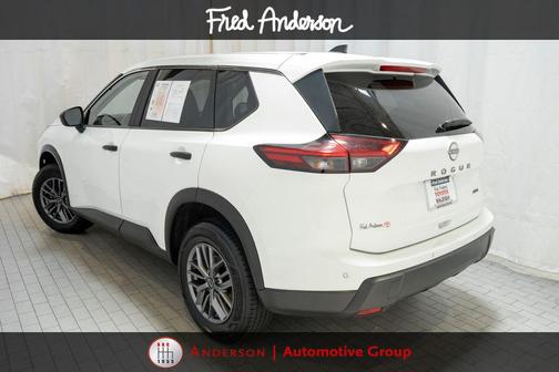 Glacier White 2024 Nissan Rogue S