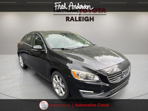 2016 Volvo S60 T5 Premier