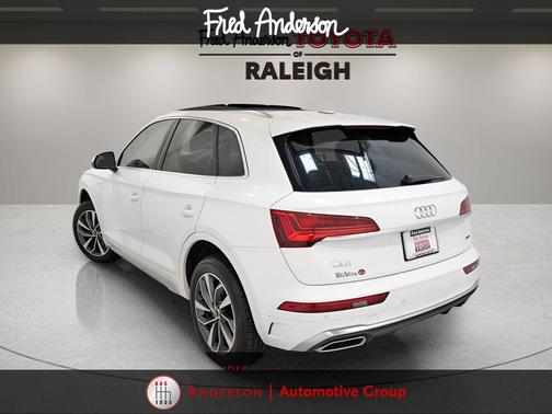 2024 Audi Q5 45 S line Premium Plus