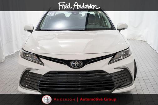Ice Cap 2024 Toyota Camry LE